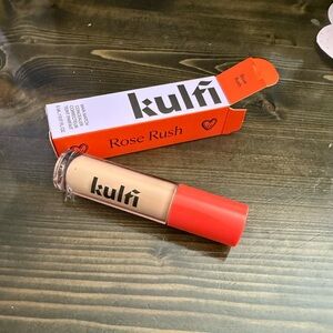 Kulfi Rose Rush Concealer.